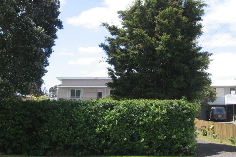 Photo of property in 27 Hillview Road, Waihi Beach, 3611