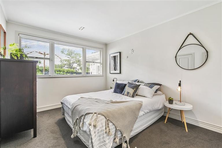 Photo of property in 29 Fir Street, Waterview, Auckland, 1026