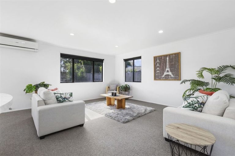 Photo of property in 64 Coleraine Drive, Rototuna, Hamilton, 3210