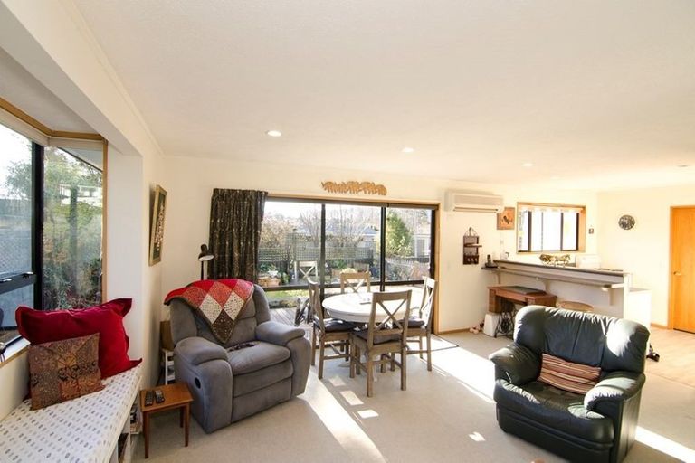 Photo of property in 18 Paisley Place, Roxburgh, 9500