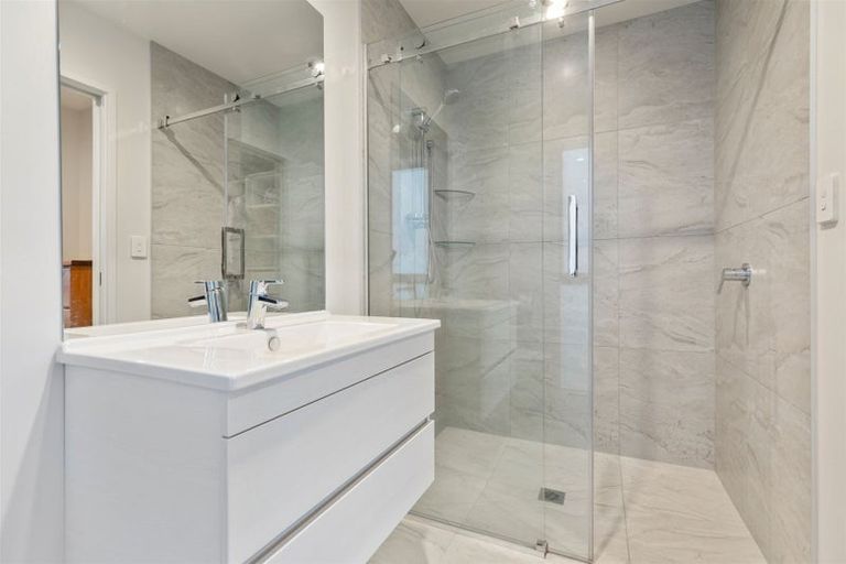 Photo of property in 1 Hinaki Street, Poike, Tauranga, 3112