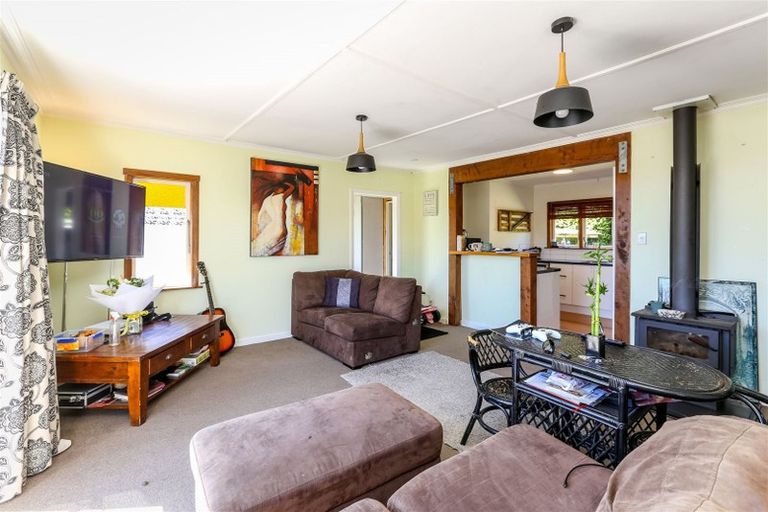 Photo of property in 6 Lismore Street, Strandon, New Plymouth, 4312