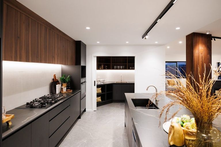 Photo of property in 26 Silicon Way, Fitzherbert, Palmerston North, 4410