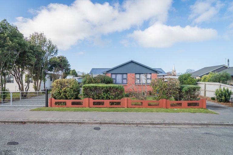 Photo of property in 14 Hamilton Street, Temuka, 7920