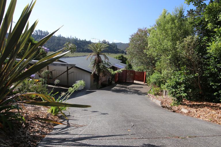 Photo of property in 38 Puketiro Place, Paihia, 0200