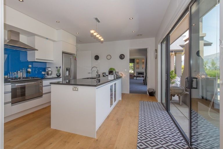 Photo of property in 2 Mount Gold Place, Wanaka, 9305