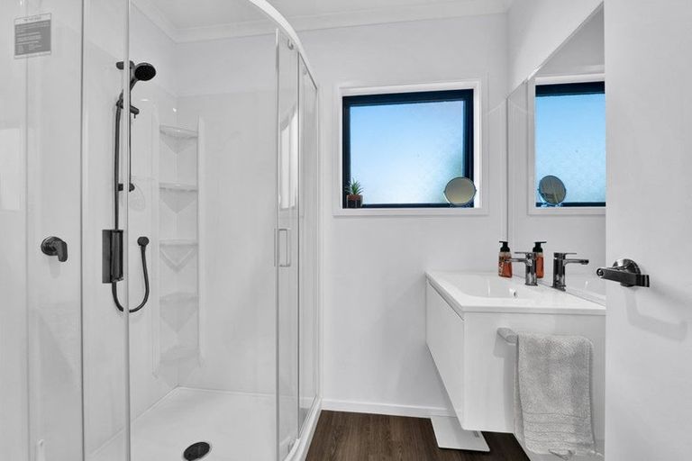 Photo of property in 111 Puriri Street, Hawera, 4610