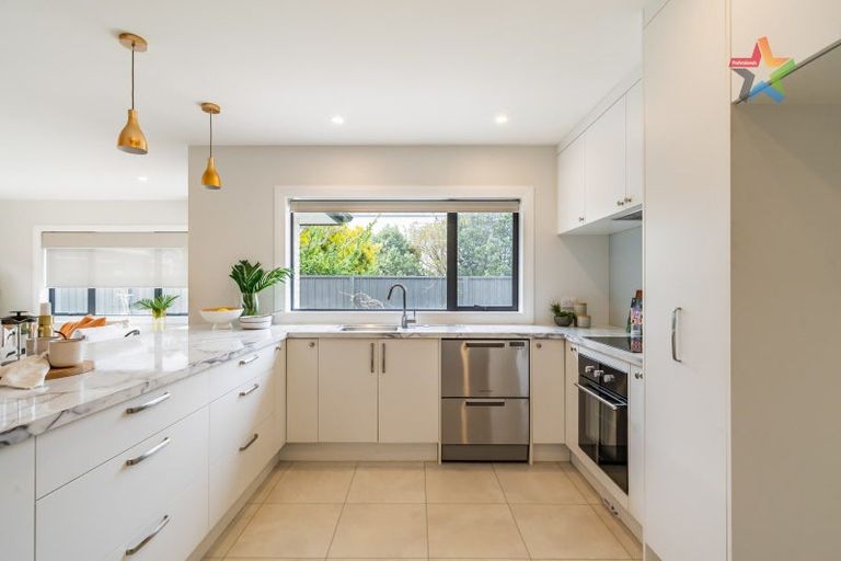 Photo of property in 4a South Street, Petone, Lower Hutt, 5012