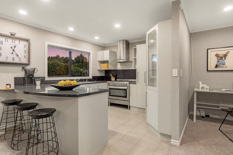 Photo of property in 9 Edwin Grove, Bethlehem, Tauranga, 3110