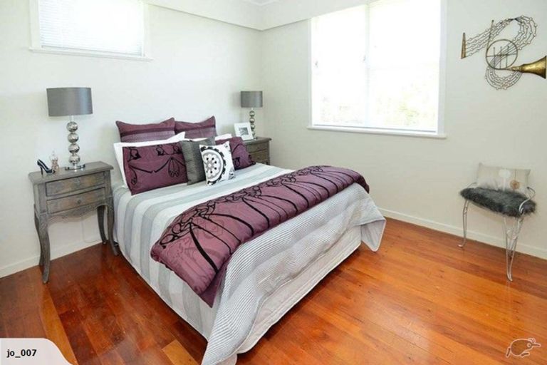 Photo of property in 11c Edinburgh Street, Tuakau, 2121