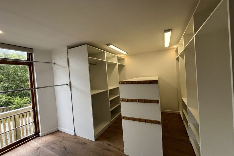 Photo of property in 27 Palmer Crescent, Mission Bay, Auckland, 1071