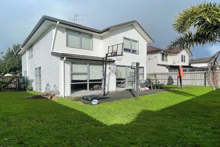 Photo of property in 25 Figaro Crescent, Takanini, 2112