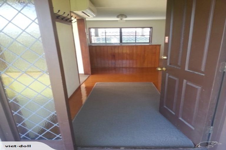 Photo of property in 36 Wiremu Street, Redwood, Christchurch, 8051