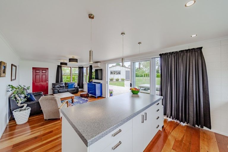 Photo of property in 285 Porangahau Road, Waipukurau, 4282