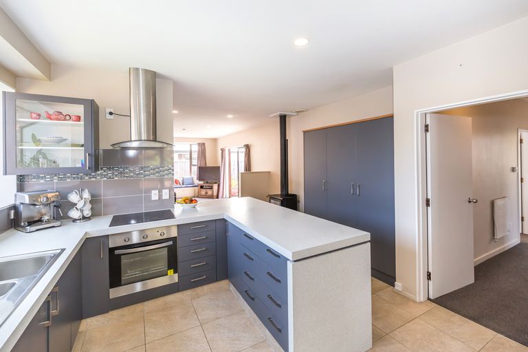 Photo of property in 78 Daniels Road, Redwood, Christchurch, 8051