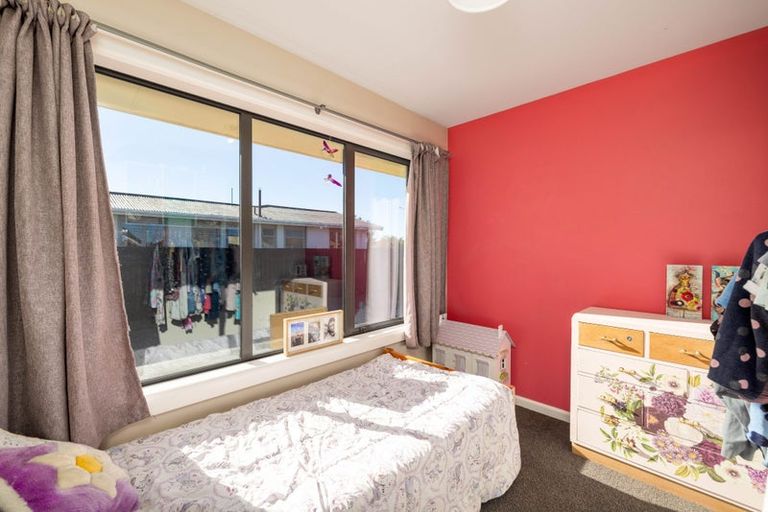 Photo of property in 102 Bridge Street, New Brighton, Christchurch, 8061