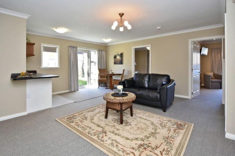 Photo of property in 17 Euphrasie Drive, Aidanfield, Christchurch, 8025