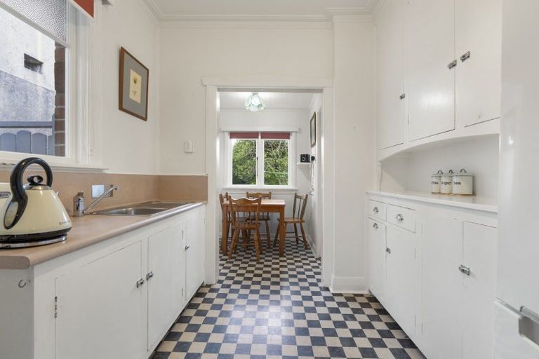 Photo of property in 5 Peel Street, Mornington, Dunedin, 9011