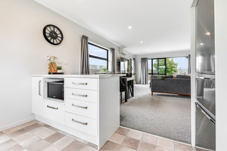 Photo of property in 14/11 Errol Close, Burbush, Hamilton, 3288