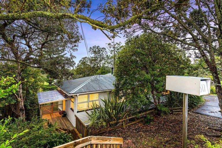 Photo of property in 317 Don Buck Road, Massey, Auckland, 0614