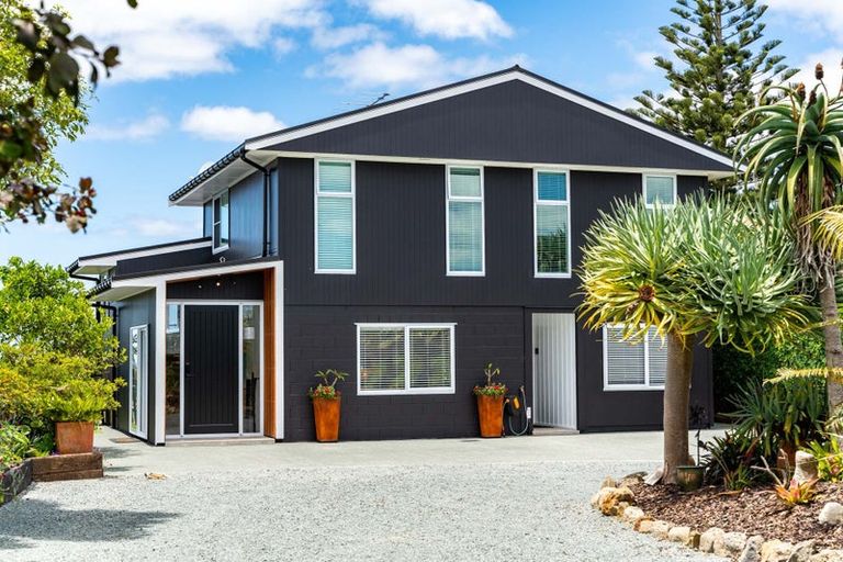 Photo of property in 214 Marsden Point Road, Ruakaka, 0116
