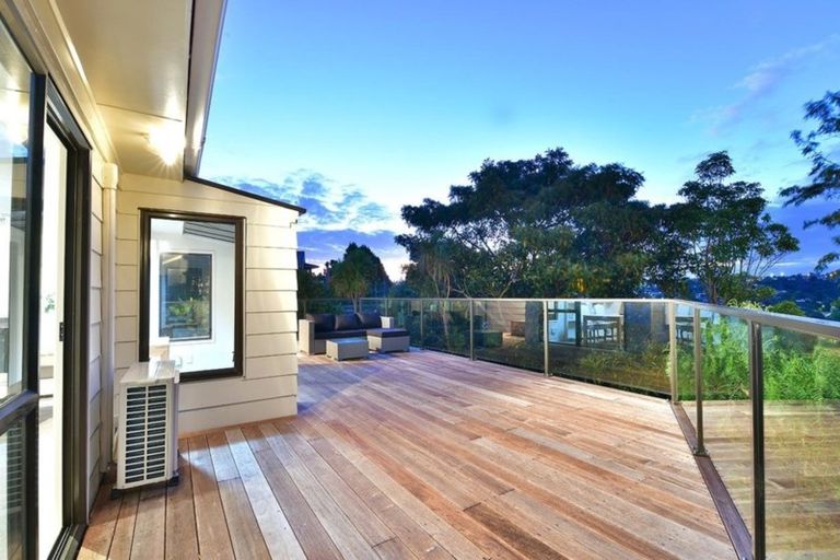 Photo of property in 73 Arran Road, Browns Bay, Auckland, 0630