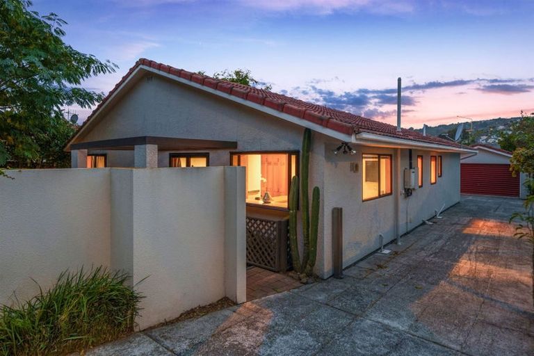 Photo of property in 2/2 Colenso Street, Sumner, Christchurch, 8081