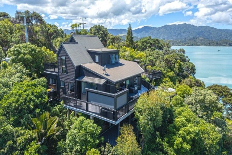 Photo of property in 2315 Wyuna Bay Road, Wyuna Bay, Coromandel, 3581