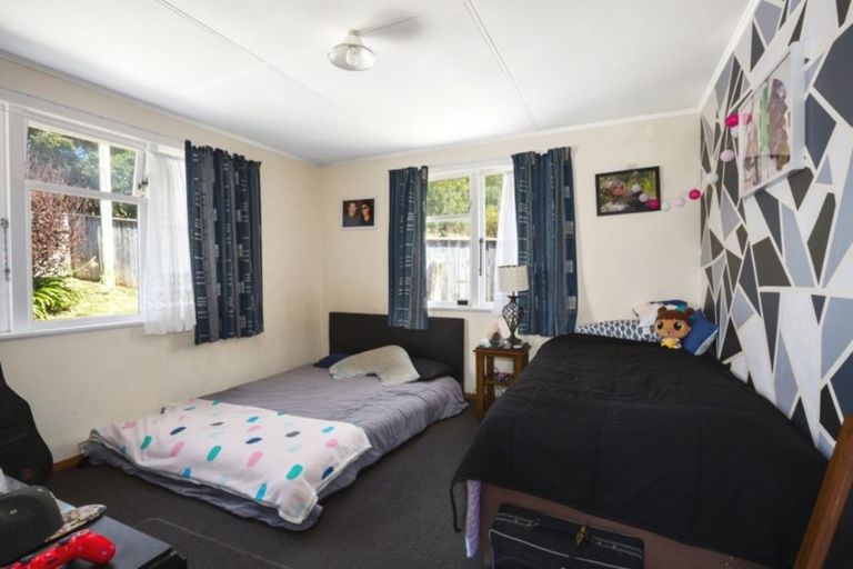 Photo of property in 55 Jillett Street, Titahi Bay, Porirua, 5022