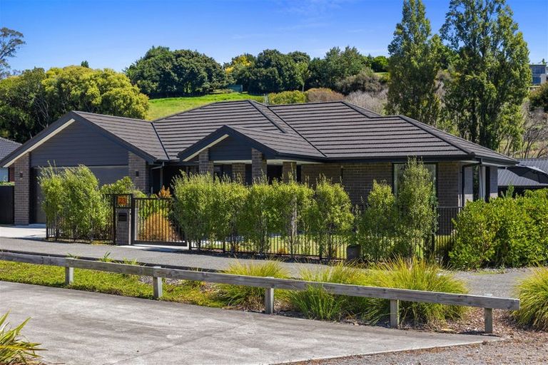 Photo of property in 23 Arohena Court, Ohauiti, Tauranga, 3112