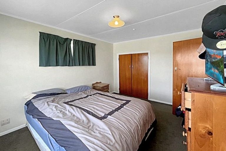 Photo of property in 107 College Street, Awapuni, Palmerston North, 4412