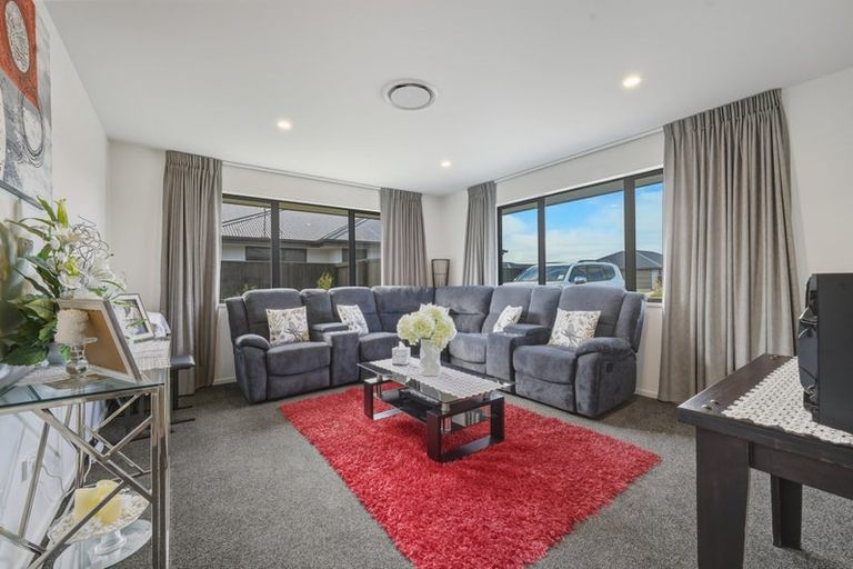 Photo of property in 56 Macphail Avenue, Rangiora, 7400