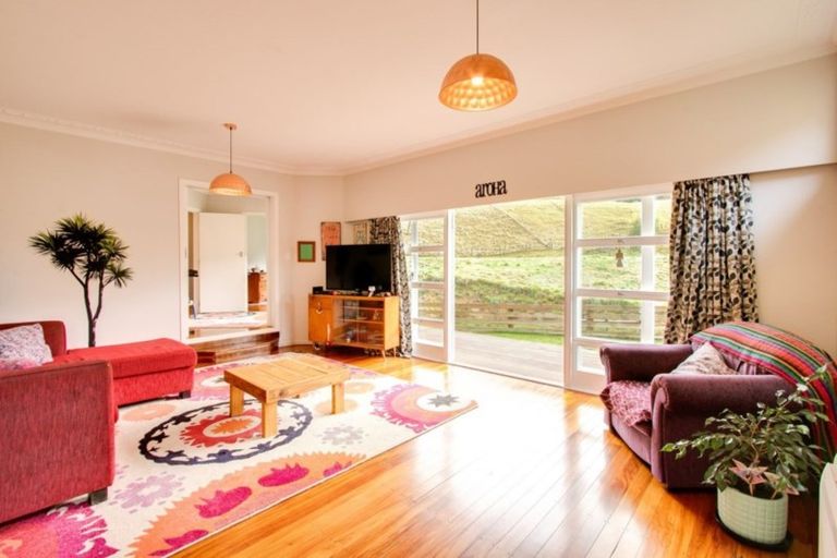 Photo of property in 1153a Dartmoor Road, Dartmoor, Napier, 4186
