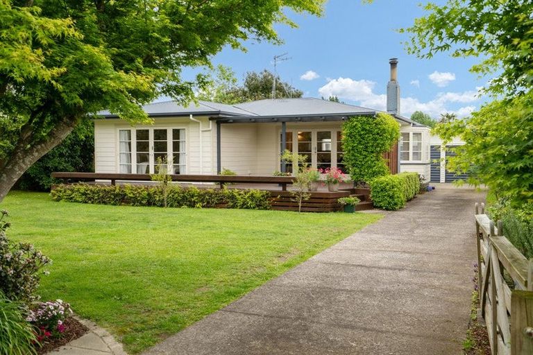 Photo of property in 40 Weld Street, Cambridge, 3434