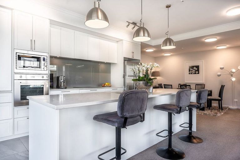 Photo of property in 140 Eaves Bush Parade, Orewa, 0931