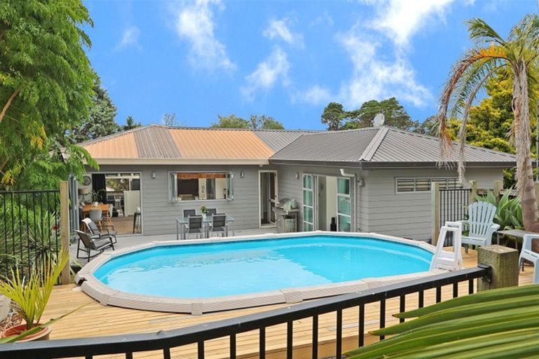 Photo of property in 62 Vintage Drive, Henderson, Auckland, 0612