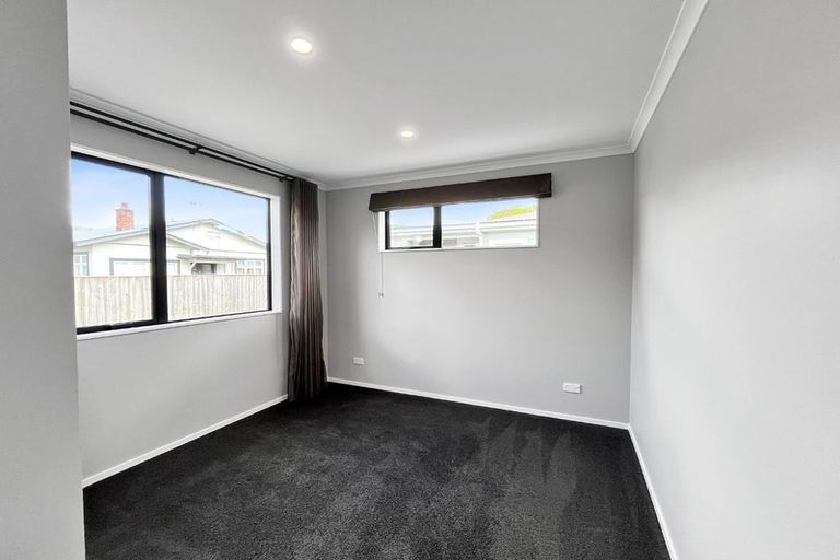 Photo of property in 30a Alfred Street, Roslyn, Palmerston North, 4414