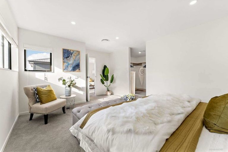 Photo of property in 14 Turret Lane, Hobsonville, Auckland, 0616