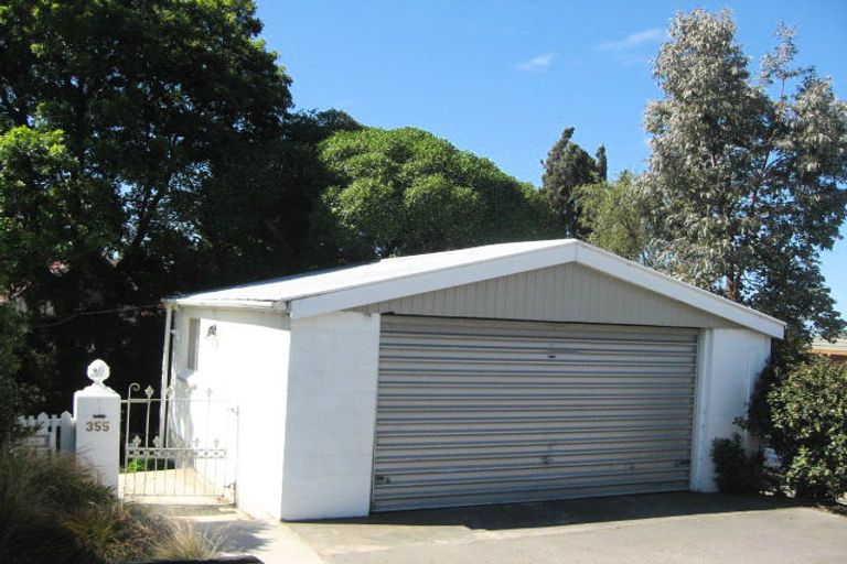 Photo of property in 355 Centaurus Road, Hillsborough, Christchurch, 8022