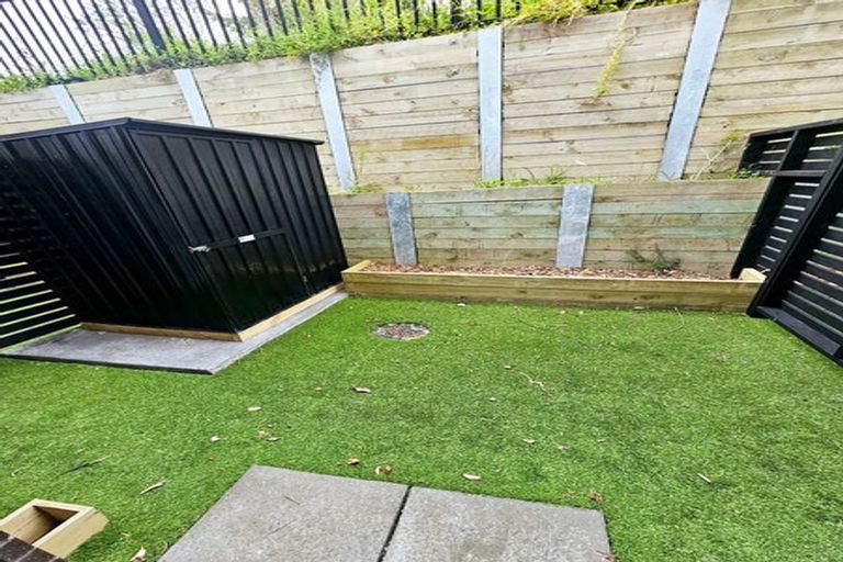 Photo of property in 25 Selo Street, Glen Eden, Auckland, 0602