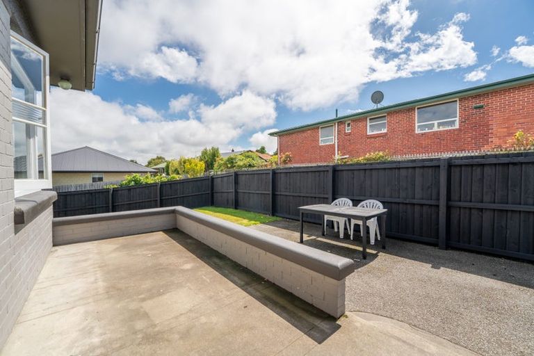 Photo of property in 35 Avenue Road, West End, Timaru, 7910