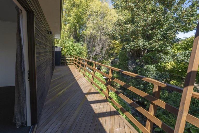 Photo of property in 31 Warren Street, Wanaka, 9305