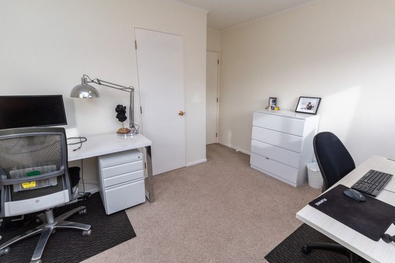 Photo of property in 8a Furlong Crescent, Churton Park, Wellington, 6037