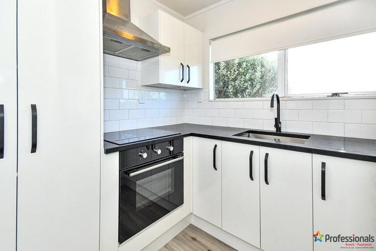 Photo of property in 183 Coxhead Road, Wattle Downs, Auckland, 2103