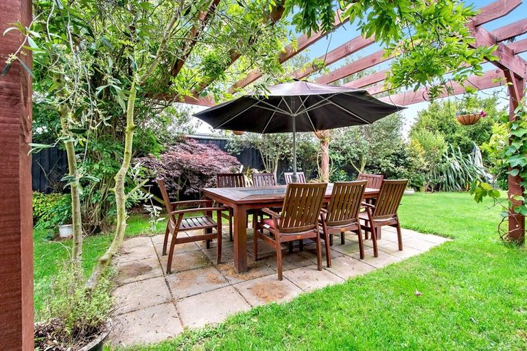 Photo of property in 14 Hulme Lane, Rolleston, 7614