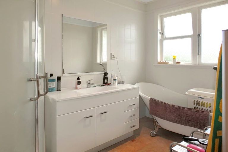 Photo of property in 19 Thynne Street, Foxton, 4814