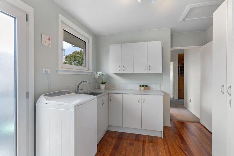 Photo of property in 5 Chedworth Avenue, Bishopdale, Christchurch, 8053