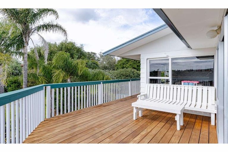 Photo of property in 83 Rangitane Loop Road, Kerikeri, 0294