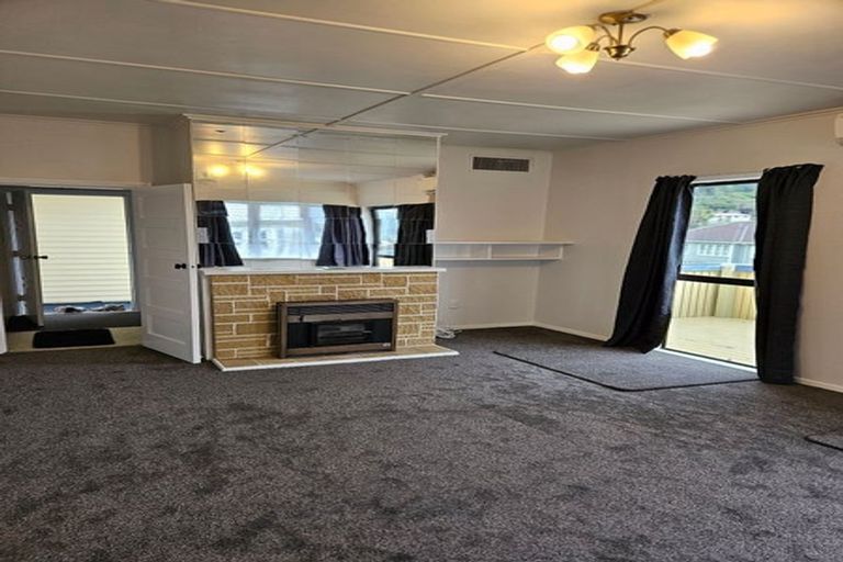 Photo of property in 31 Judd Crescent, Naenae, Lower Hutt, 5011