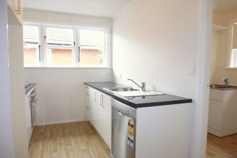 Photo of property in 49 Naenae Road, Naenae, Lower Hutt, 5011